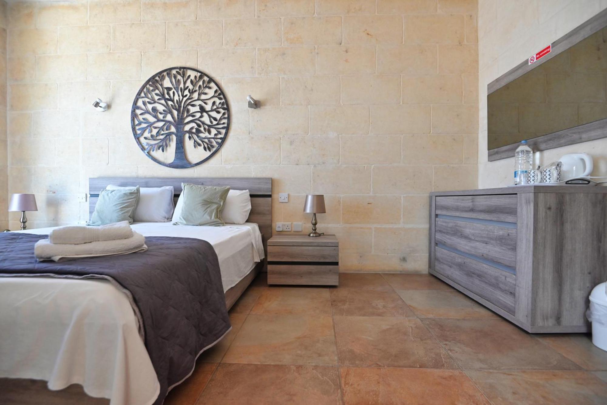 The Cloisters Bed And Breakfast Xagħra エクステリア 写真